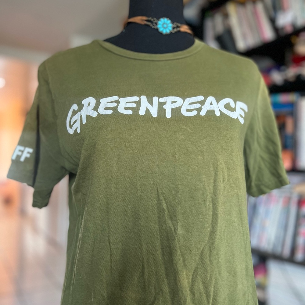 Vintage GREENPEACE Olive Green T-Shirt (slightly discolored)